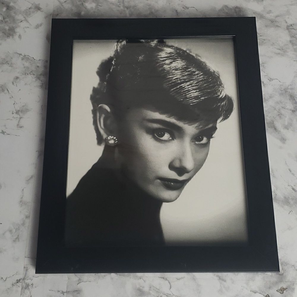 Audrey Hepburn Framed Photograph‎